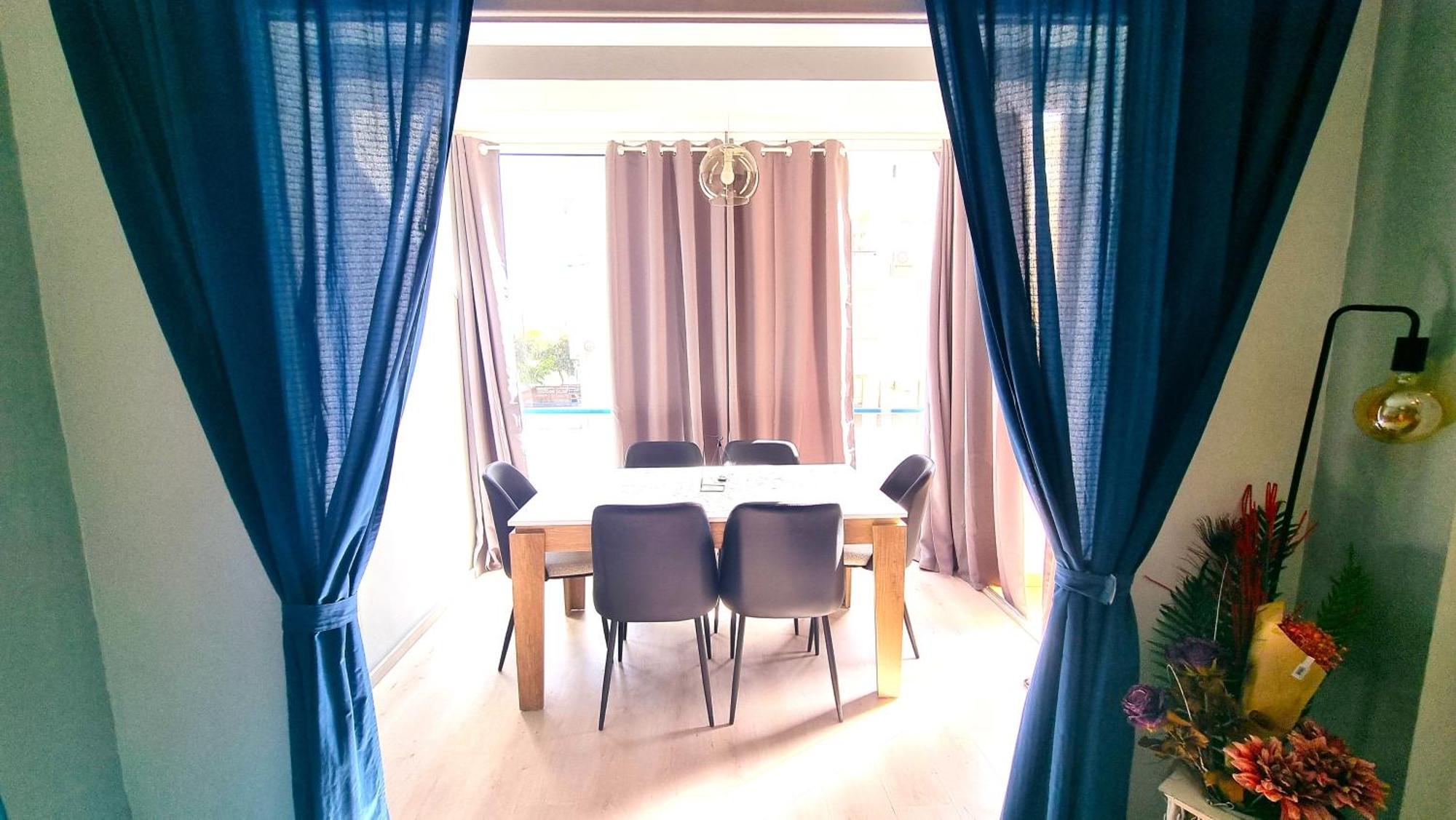 Apartament 2br Coastal Comfort With Internet Access